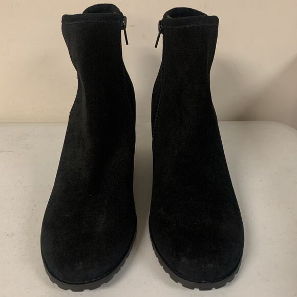 Rockport Women's Size 10 M Hollis Vcut Bootie Ankle Boots, Black Suede - Picture 2 of 8